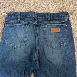 Wrangler Men’s 34x32 Relaxed Bootcut Jeans WORK JEANS